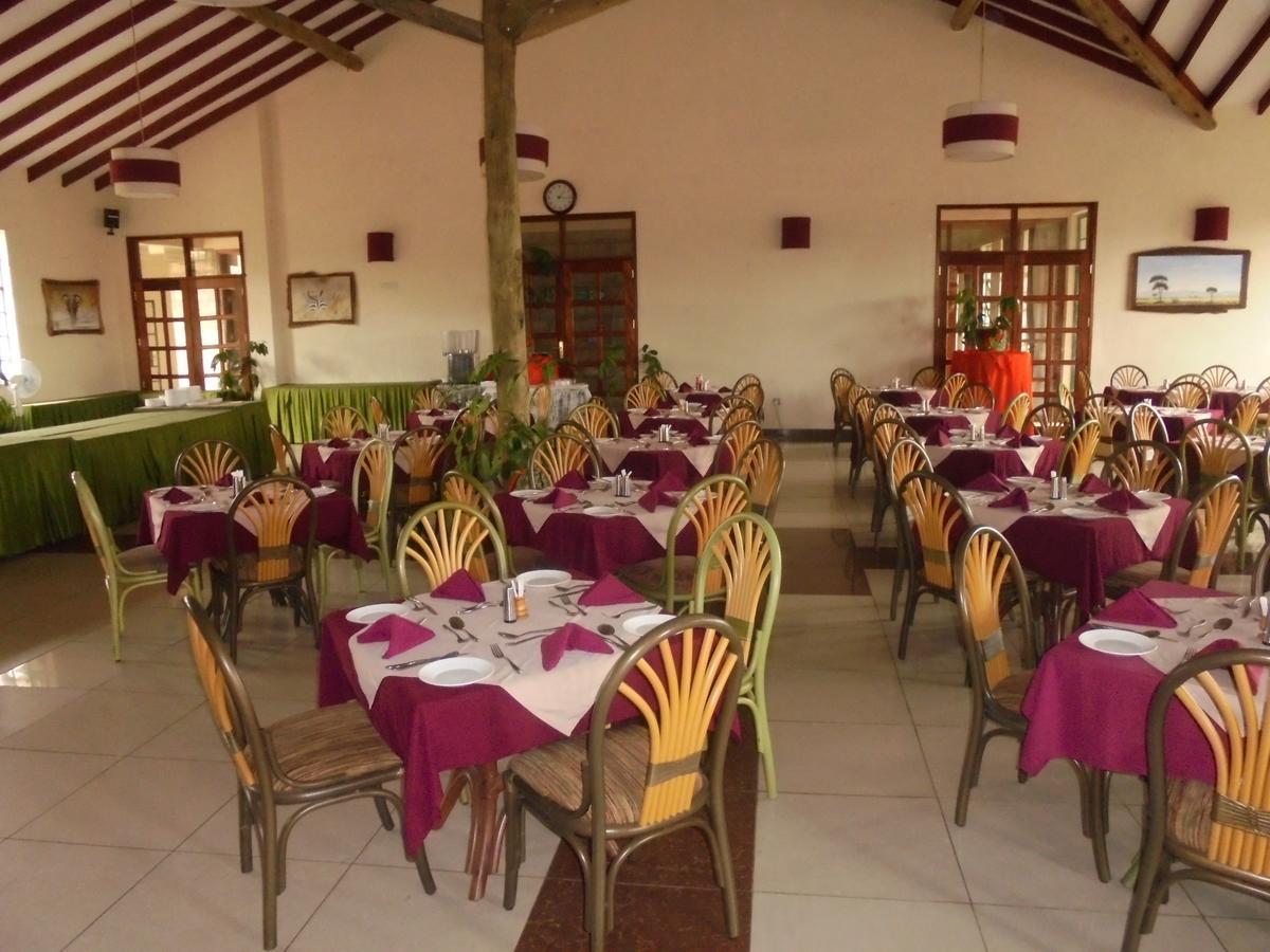 Maanzoni Lodge Limited Athi River Bagian luar foto