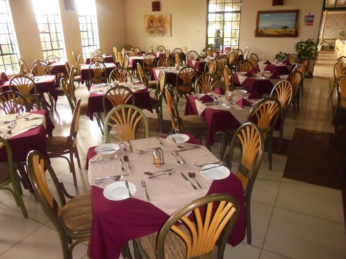 Maanzoni Lodge Limited Athi River Bagian luar foto