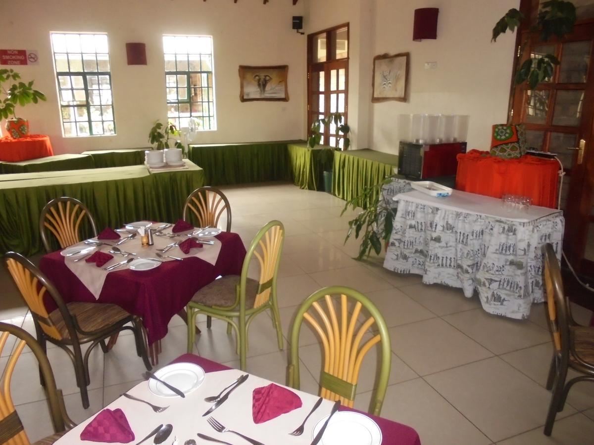 Maanzoni Lodge Limited Athi River Bagian luar foto